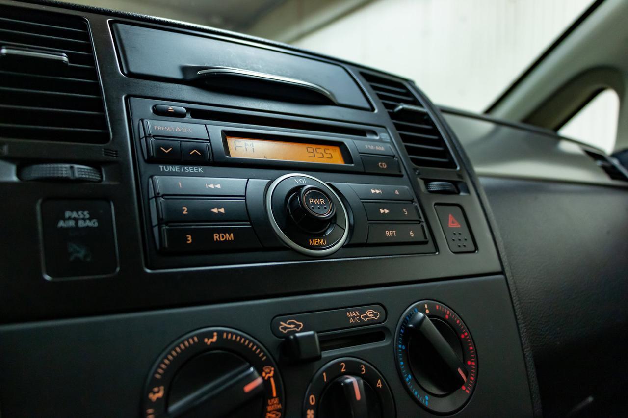 2009 Nissan Versa 1.8 S Hatchback Red Deer AB