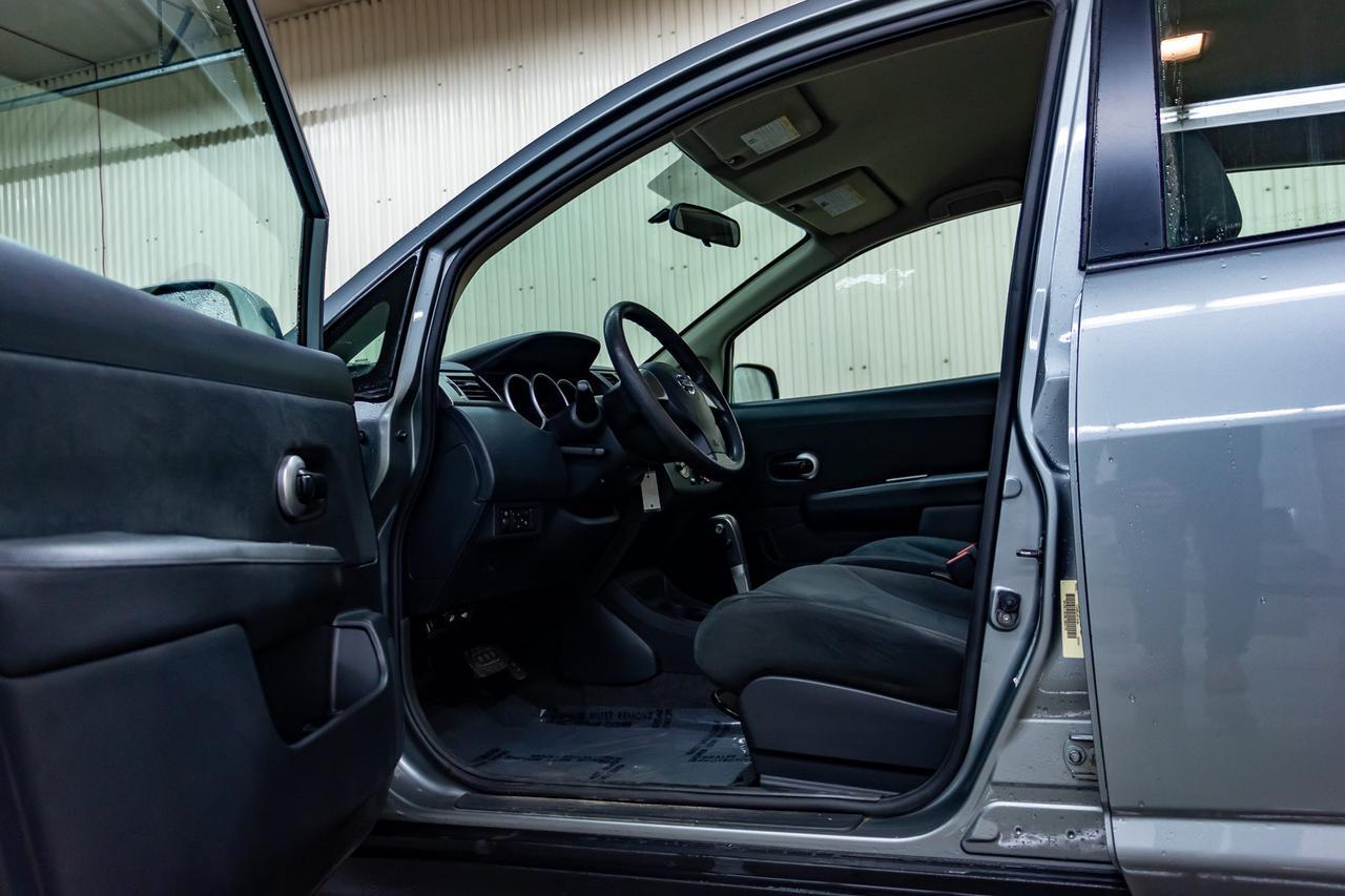 2009 Nissan Versa 1.8 S Hatchback Red Deer AB