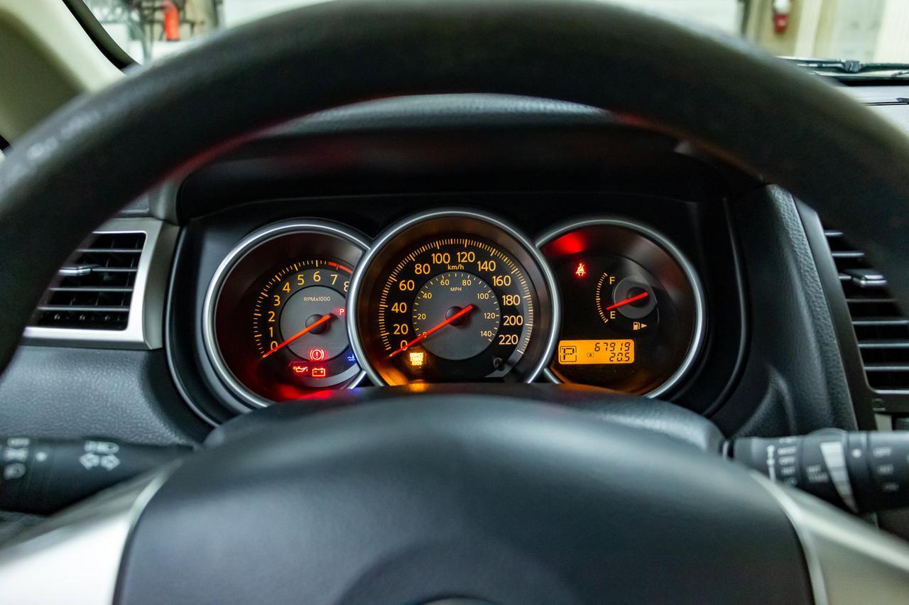 2009 Nissan Versa 1.8 S Hatchback Red Deer AB