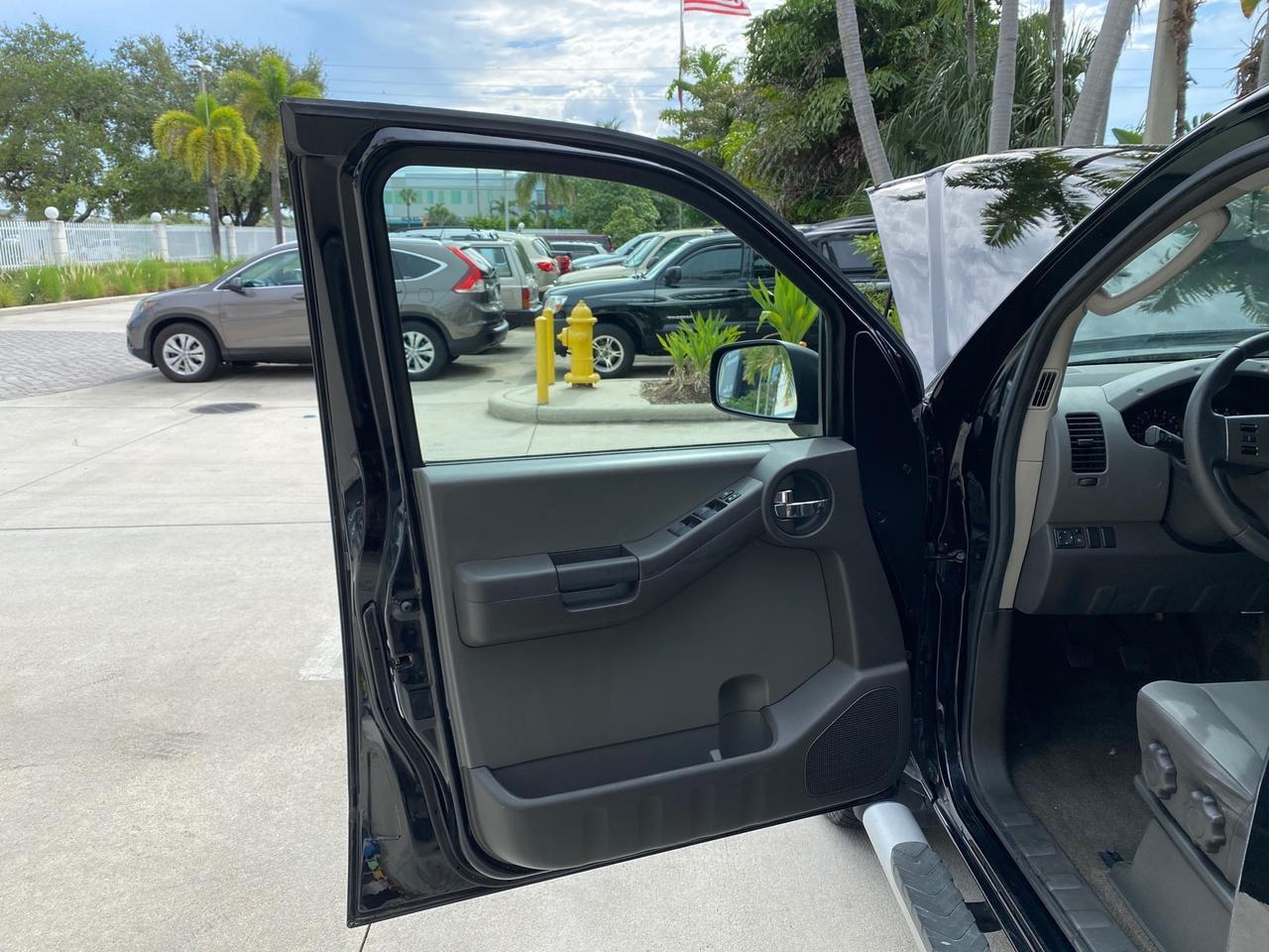 2009 Nissan Xterra S LOW MILES 50,980 1 OWNER 4WD Pompano Beach FL