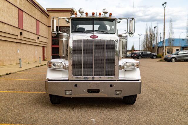 2009 Peterbilt 388 Tractor Heavy Spec Diesel Red Deer AB