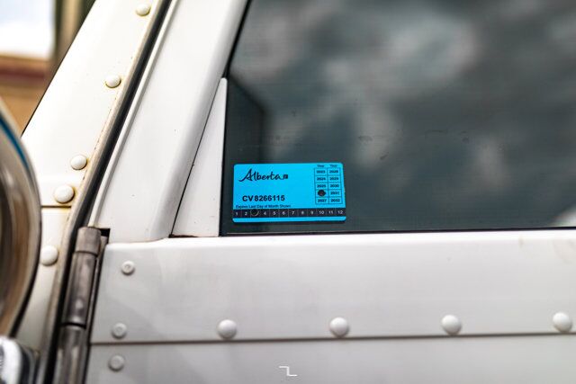 2009 Peterbilt 388 Tractor Heavy Spec Diesel Red Deer AB