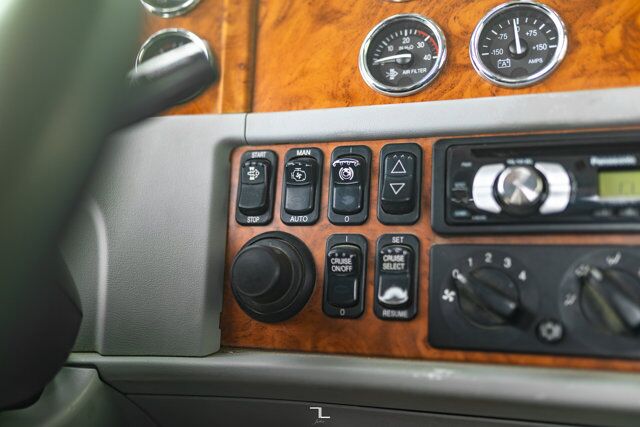 2009 Peterbilt 388 Tractor Heavy Spec Diesel Red Deer AB