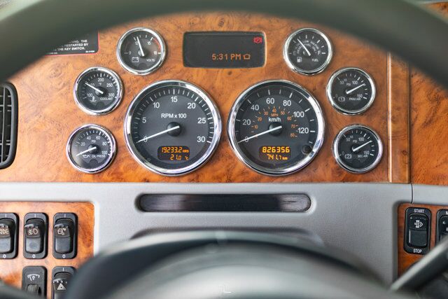 2009 Peterbilt 388 Tractor Heavy Spec Diesel Red Deer AB