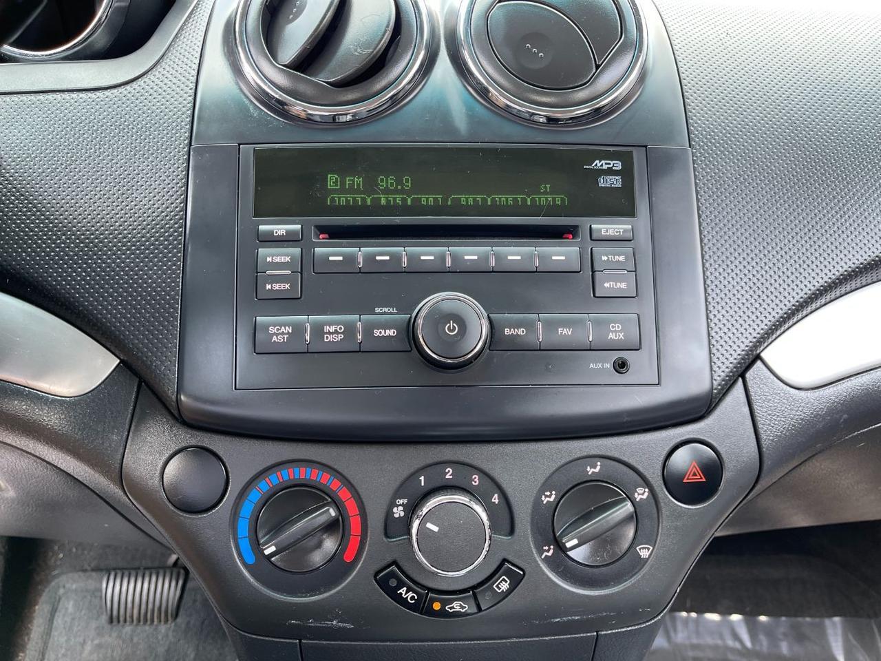 2009 Pontiac G3 5DR HB Spokane WA