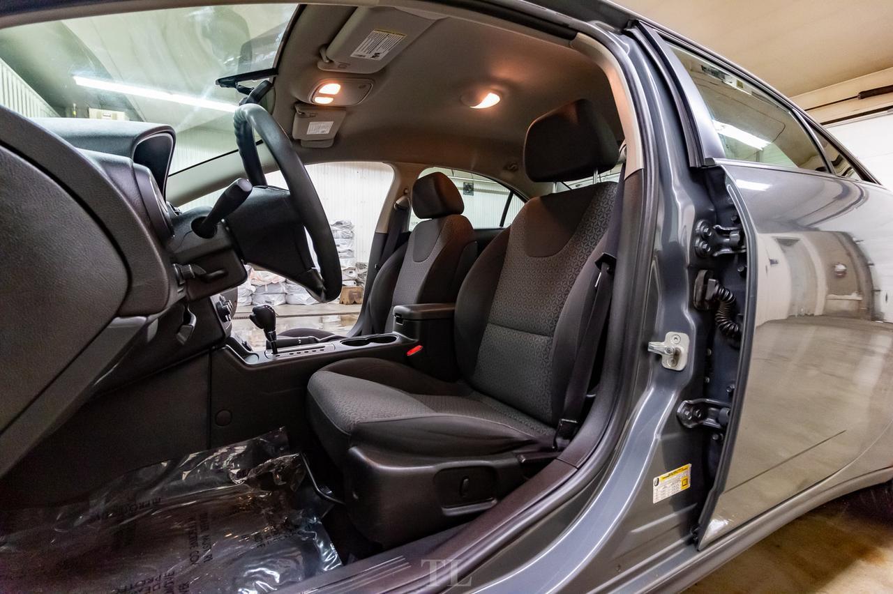 2009 Pontiac G6 SE Sedan Red Deer AB