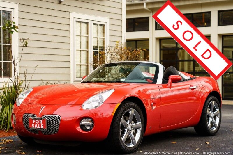 2009 Pontiac Solstice Convertible Boston MA