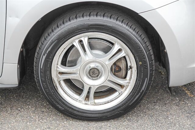 2009 Pontiac Vibe Base Tacoma WA