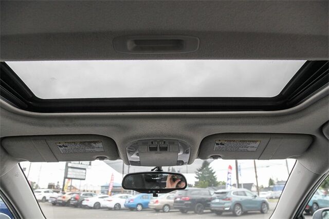 2009 Pontiac Vibe Base Tacoma WA