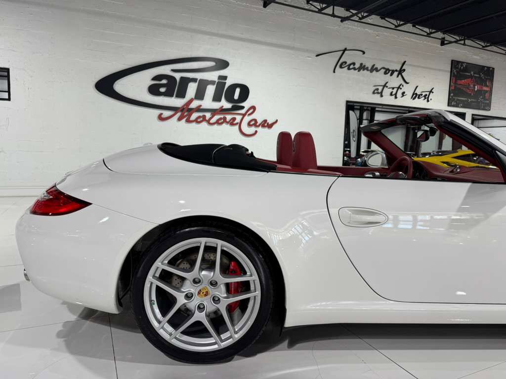 2009 Porsche 911 Carrera S Cabriolet ONLY 455 MILES! Bose audio, Sport Chrono pack, extended leather AND MUCH MORE!! Fort Lauderdale FL