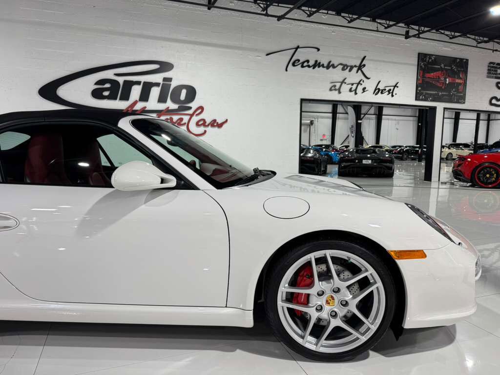 2009 Porsche 911 Carrera S Cabriolet ONLY 455 MILES! Bose audio, Sport Chrono pack, extended leather AND MUCH MORE!! Fort Lauderdale FL