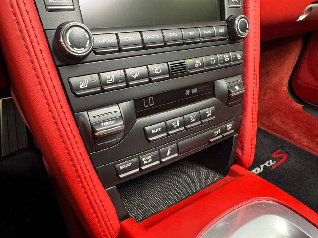 2009 Porsche 911 Carrera S Cabriolet ONLY 455 MILES! Bose audio, Sport Chrono pack, extended leather AND MUCH MORE!! Fort Lauderdale FL