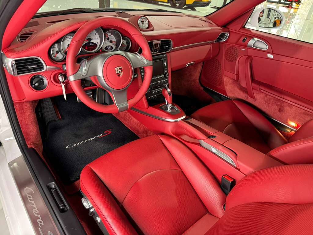 2009 Porsche 911 Carrera S Cabriolet ONLY 455 MILES! Bose audio, Sport Chrono pack, extended leather AND MUCH MORE!! Fort Lauderdale FL