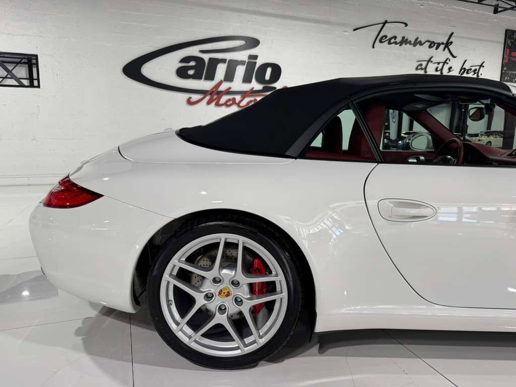 2009 Porsche 911 Carrera S Cabriolet ONLY 455 MILES! Bose audio, Sport Chrono pack, extended leather AND MUCH MORE!! Fort Lauderdale FL