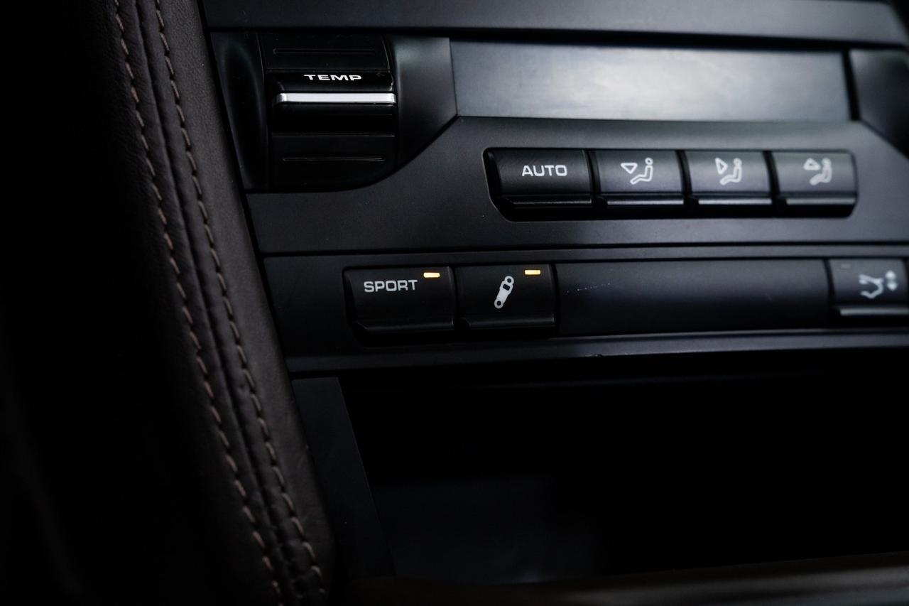 2009 Porsche 911 Turbo Sport Chrono Package Full Leather Portland OR