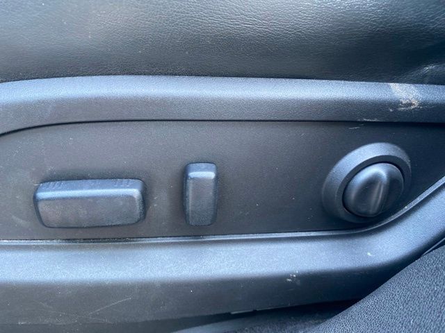 2009 Saturn OUTLOOK XR Raleigh NC