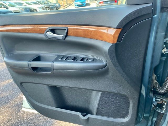 2009 Saturn OUTLOOK XR Raleigh NC