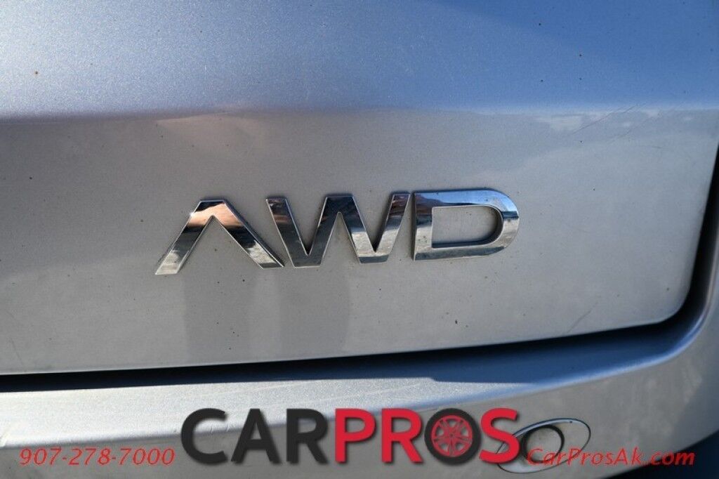 2009 Saturn Outlook XE - AWD - Convenience Pkg - Premium Pkg - Power & Heated Leather Seats - 3rd Row - Seats 8 - Dual Zone Climate Control - Backup Camera - Cruise Control - Power Liftgate - Alloy Wheels - Tow Pkg Anchorage AK