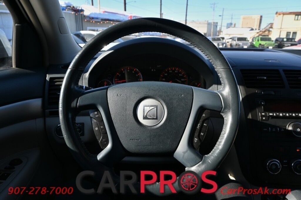 2009 Saturn Outlook XE - AWD - Convenience Pkg - Premium Pkg - Power & Heated Leather Seats - 3rd Row - Seats 8 - Dual Zone Climate Control - Backup Camera - Cruise Control - Power Liftgate - Alloy Wheels - Tow Pkg Anchorage AK