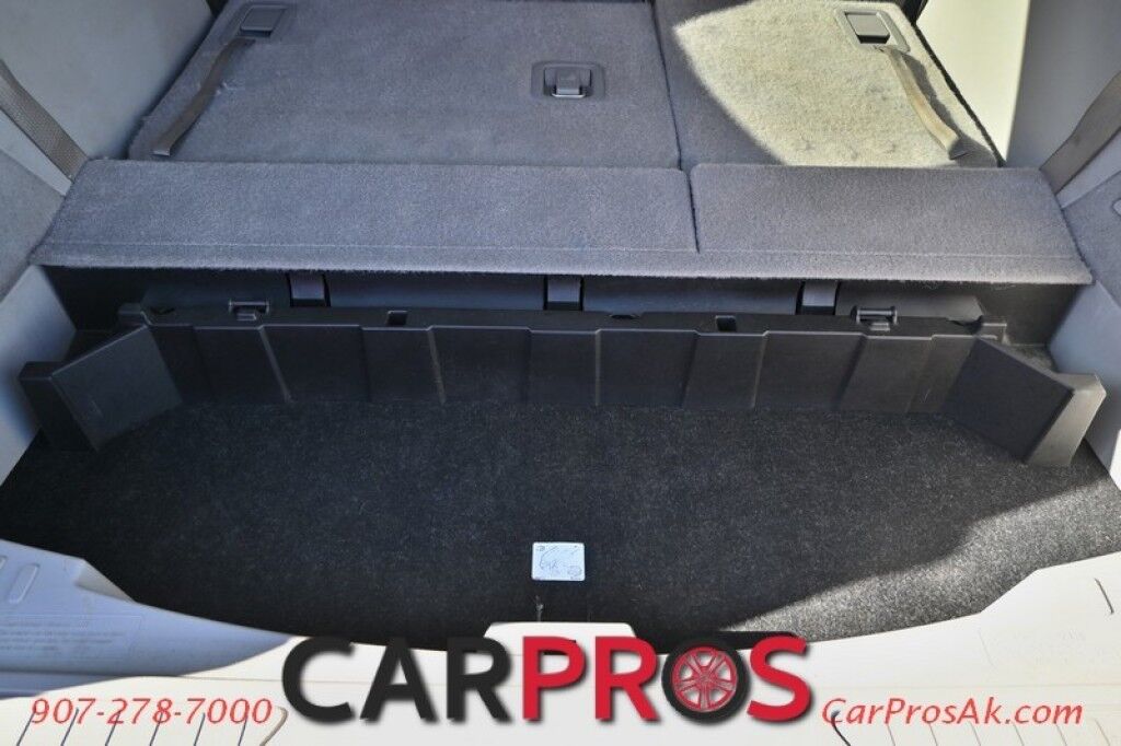 2009 Saturn Outlook XE - AWD - Convenience Pkg - Premium Pkg - Power & Heated Leather Seats - 3rd Row - Seats 8 - Dual Zone Climate Control - Backup Camera - Cruise Control - Power Liftgate - Alloy Wheels - Tow Pkg Anchorage AK