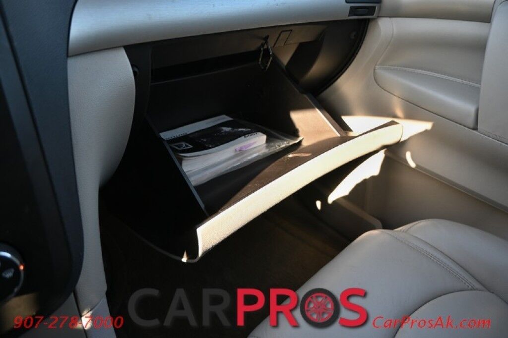 2009 Saturn Outlook XE - AWD - Convenience Pkg - Premium Pkg - Power & Heated Leather Seats - 3rd Row - Seats 8 - Dual Zone Climate Control - Backup Camera - Cruise Control - Power Liftgate - Alloy Wheels - Tow Pkg Anchorage AK