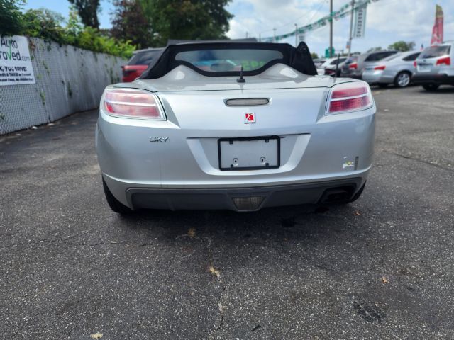 2009 Saturn Sky Roadster East Islip NY
