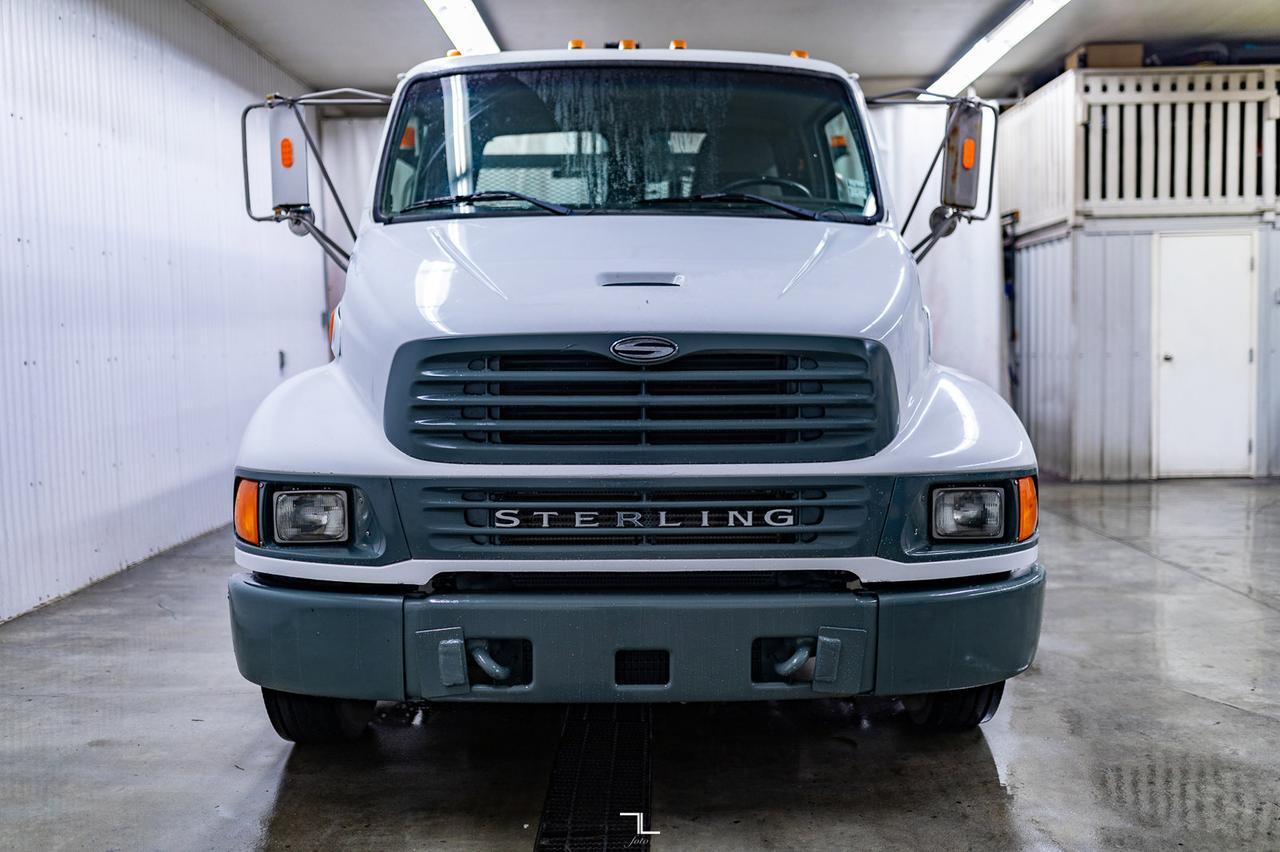 2009 Sterling Acterra 3 Ton Crane Deck Diesel Red Deer AB