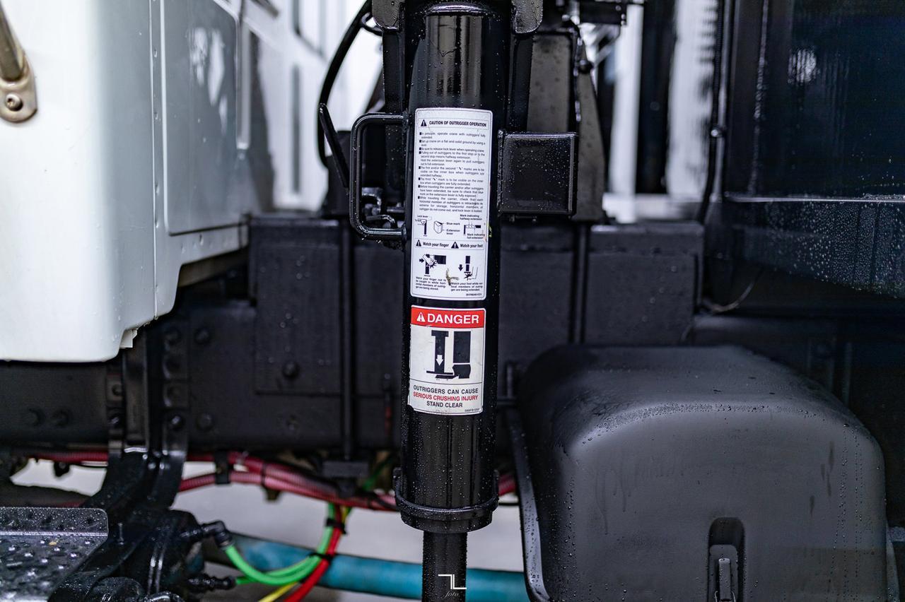 2009 Sterling Acterra 3 Ton Crane Deck Diesel Red Deer AB