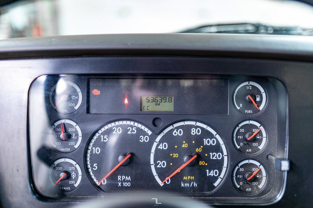 2009 Sterling Acterra 3 Ton Crane Deck Diesel Red Deer AB