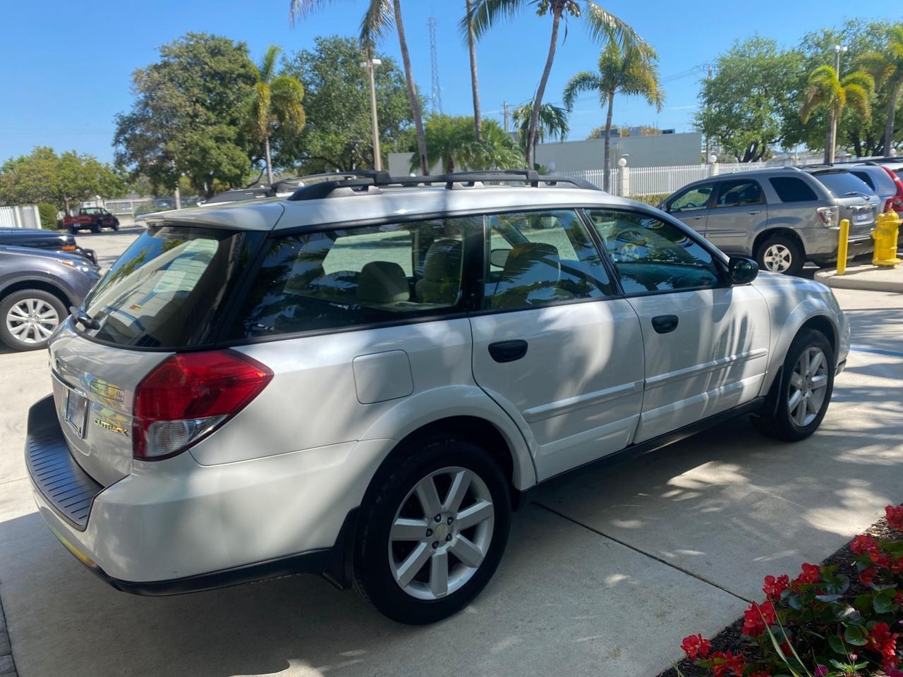 2009 Subaru Outback Special Edition LOW MILES 68,114 Pompano Beach FL
