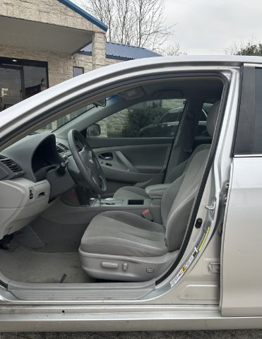 2009 TOYOTA CAMRY CE 5-Spd AT Houston TX