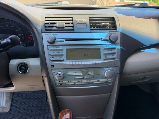 2009 TOYOTA CAMRY XLE Greensboro NC