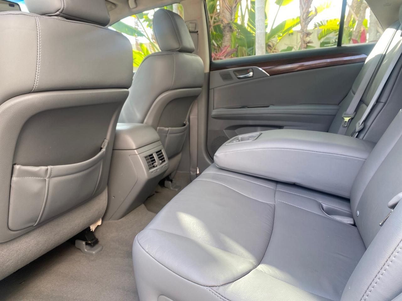 2009 Toyota Avalon XLS LOW MILES 38,036 1 OWNER Pompano Beach FL