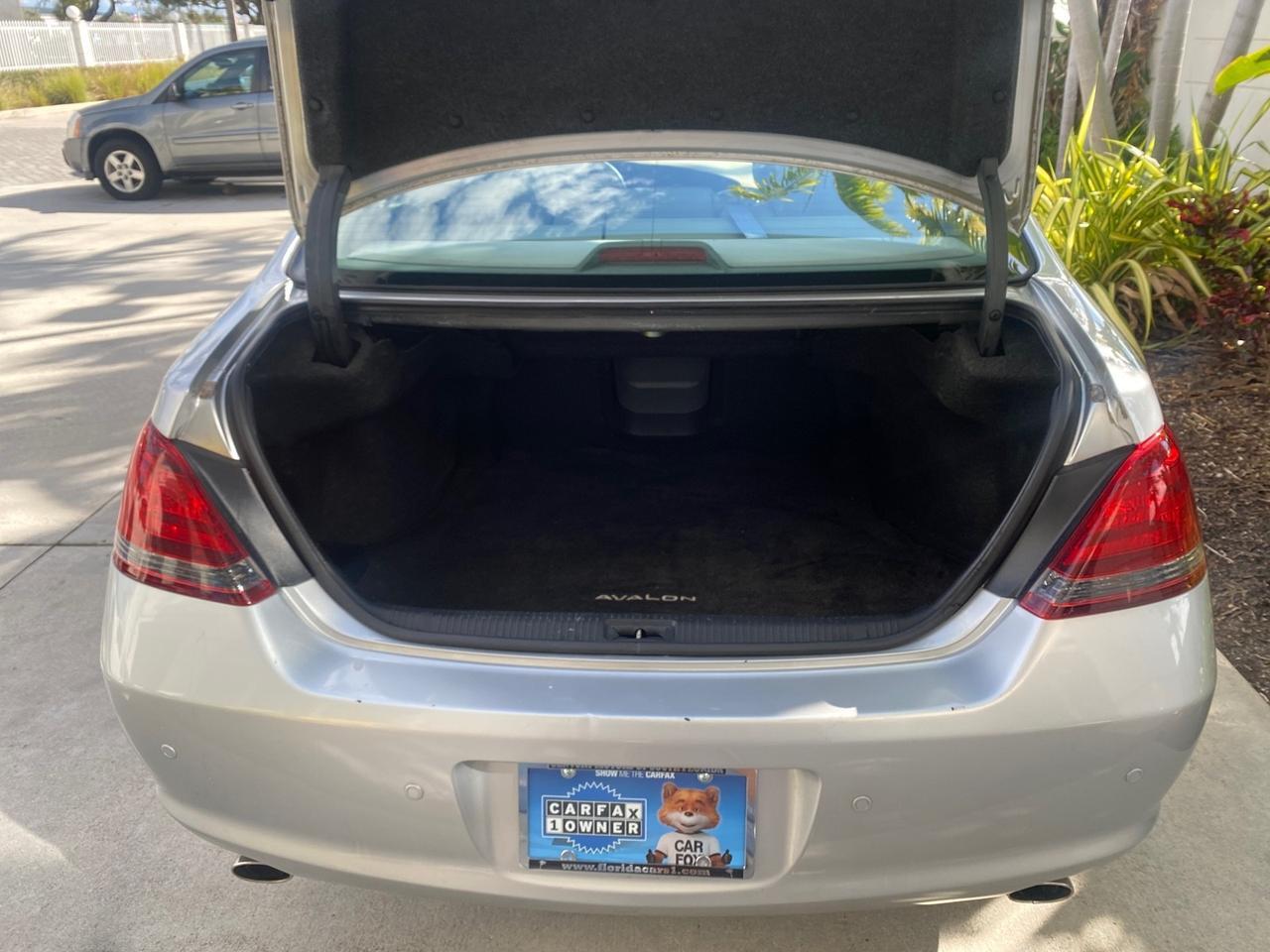 2009 Toyota Avalon XLS LOW MILES 38,036 1 OWNER Pompano Beach FL