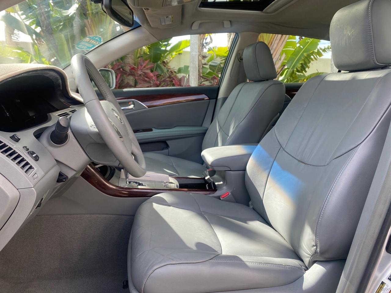 2009 Toyota Avalon XLS LOW MILES 38,036 1 OWNER Pompano Beach FL