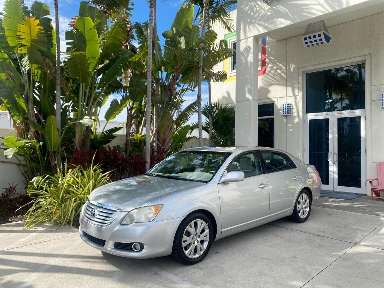 2009 Toyota Avalon XLS LOW MILES 38,036 1 OWNER Pompano Beach FL