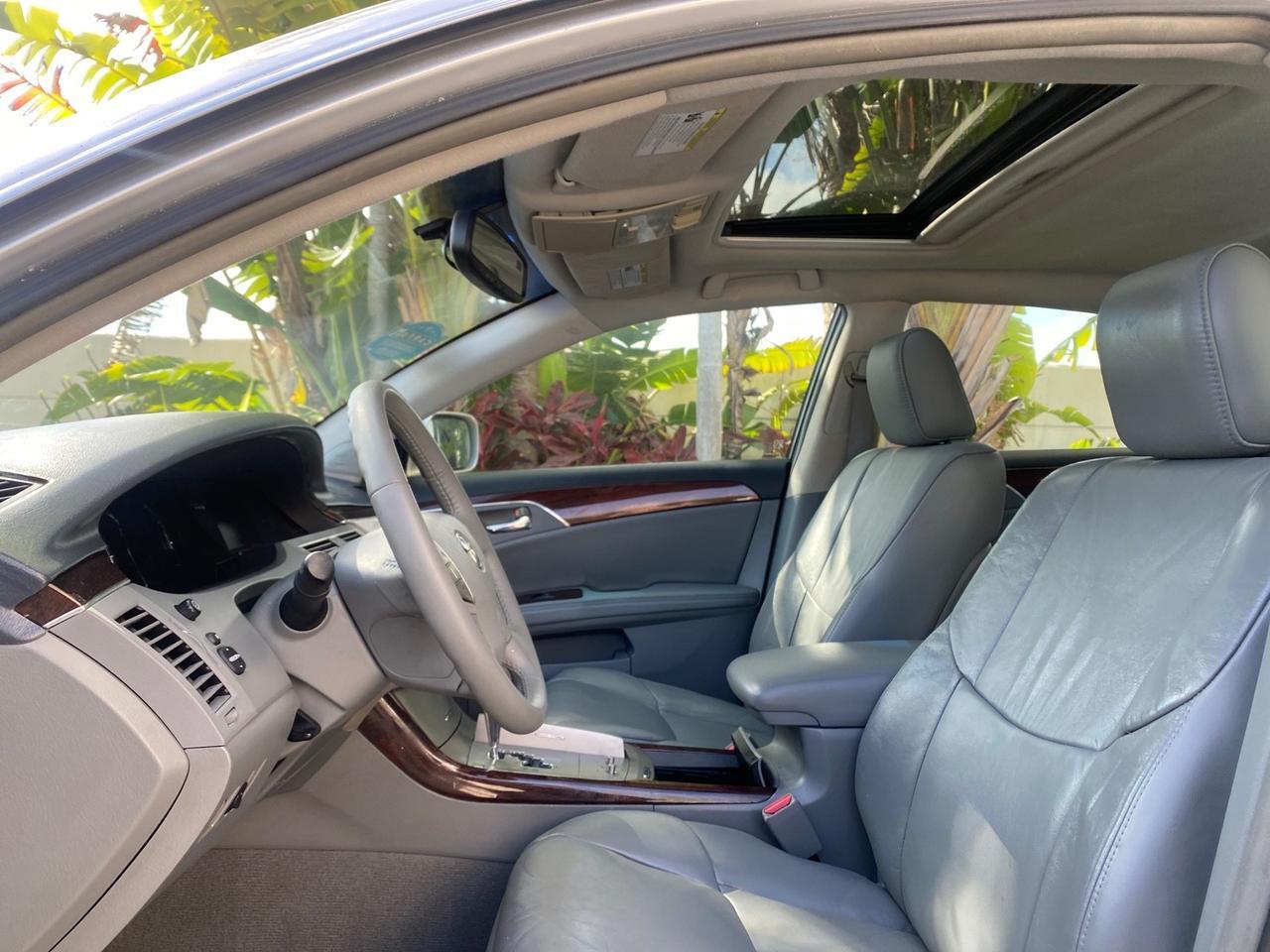 2009 Toyota Avalon XLS LOW MILES 38,036 1 OWNER Pompano Beach FL