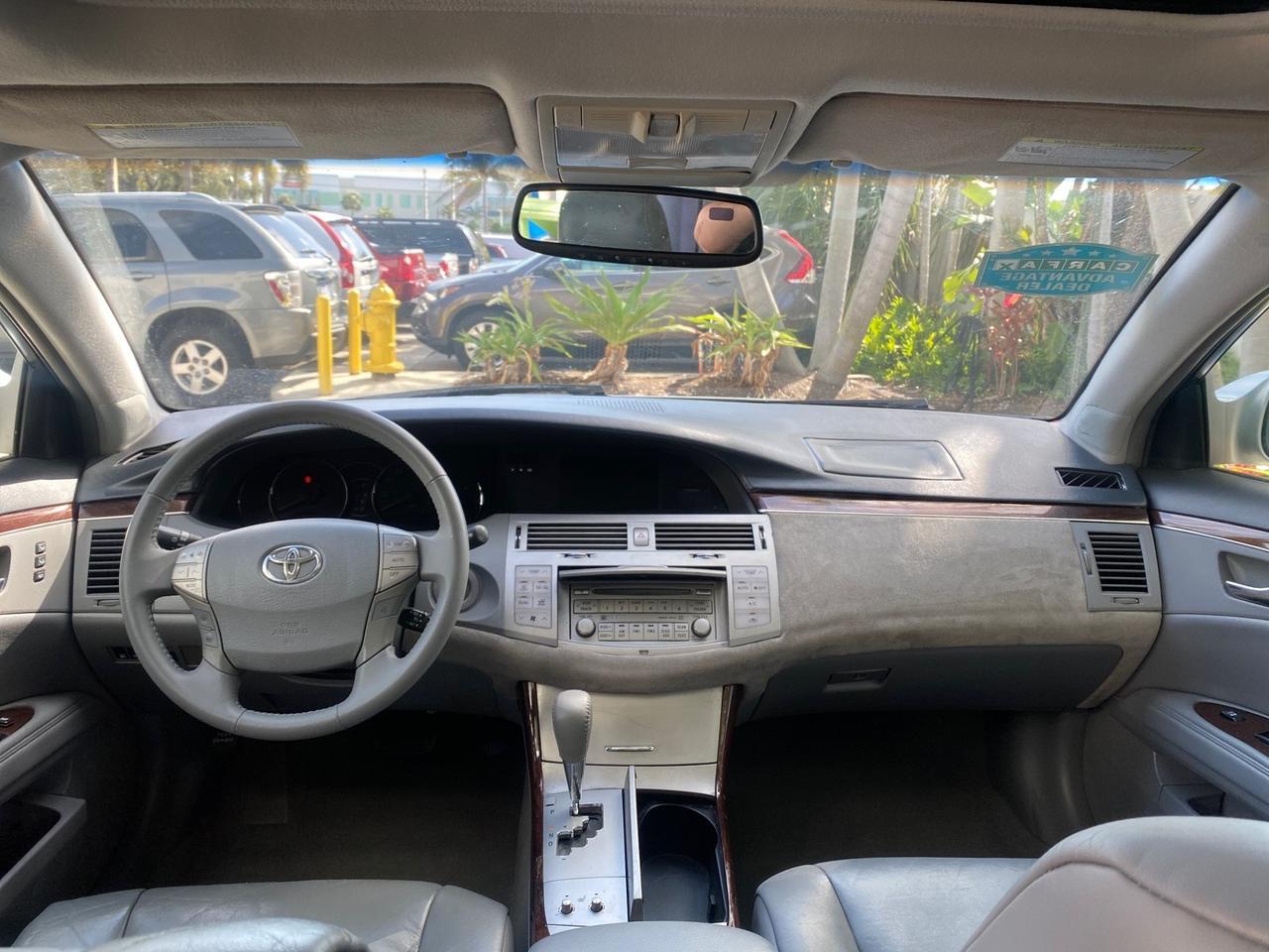 2009 Toyota Avalon XLS LOW MILES 38,036 1 OWNER Pompano Beach FL