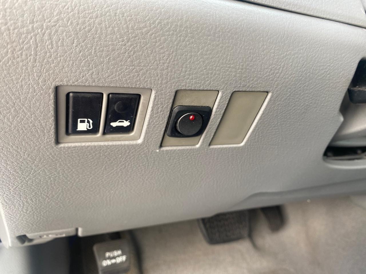 2009 Toyota Avalon XLS LOW MILES 38,036 1 OWNER Pompano Beach FL