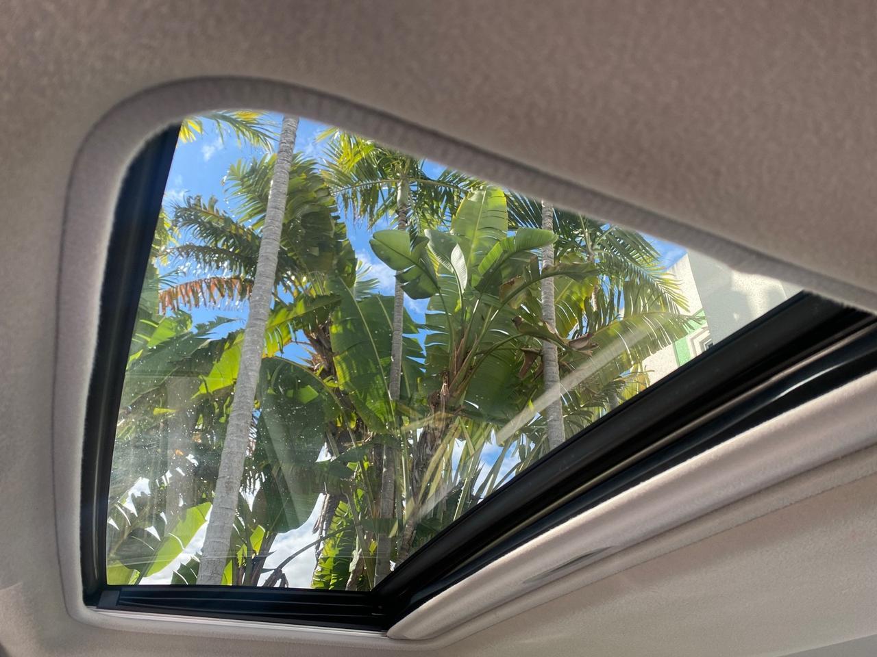 2009 Toyota Avalon XLS LOW MILES 38,036 1 OWNER Pompano Beach FL