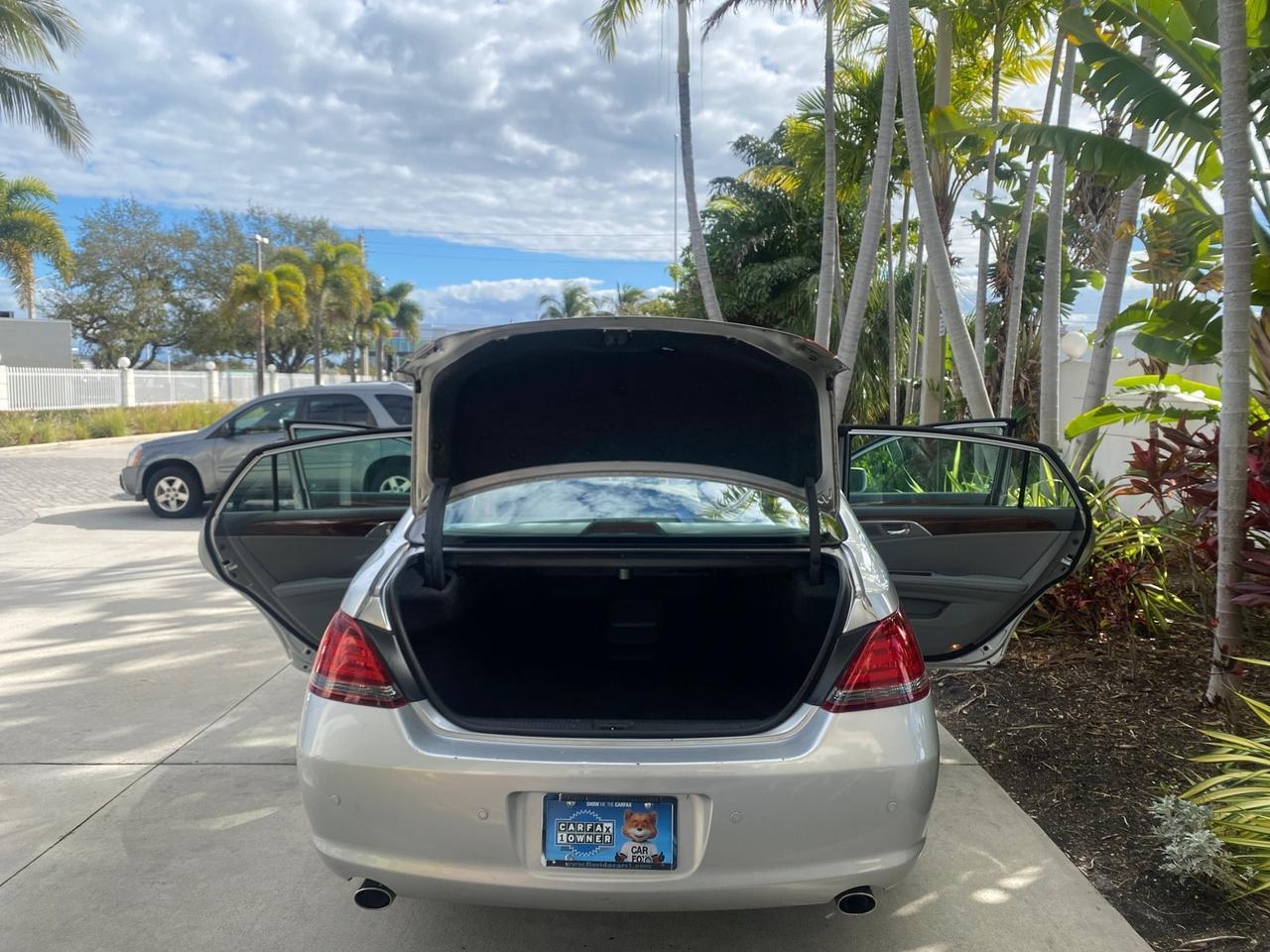 2009 Toyota Avalon XLS LOW MILES 38,036 1 OWNER Pompano Beach FL