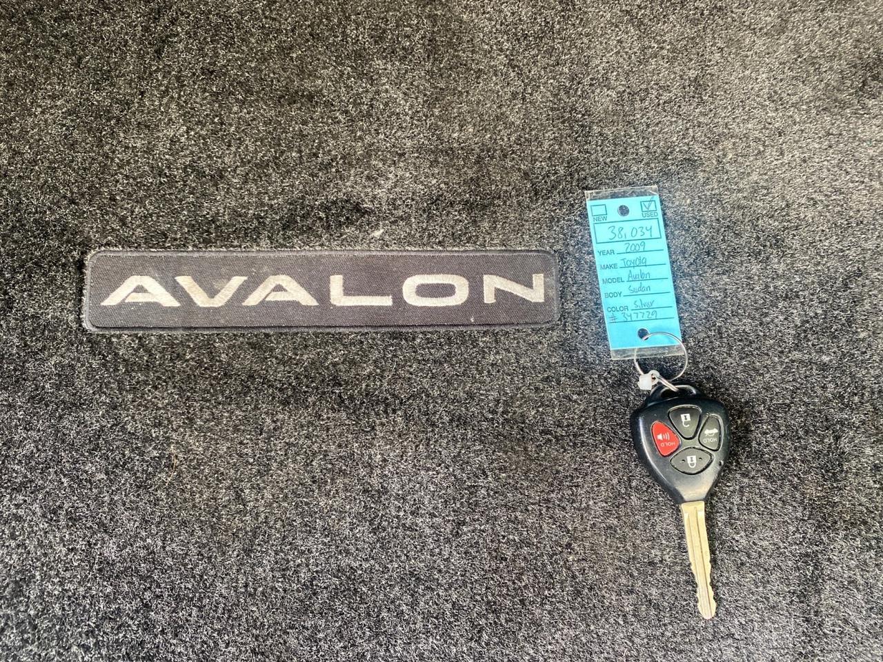 2009 Toyota Avalon XLS LOW MILES 38,036 1 OWNER Pompano Beach FL