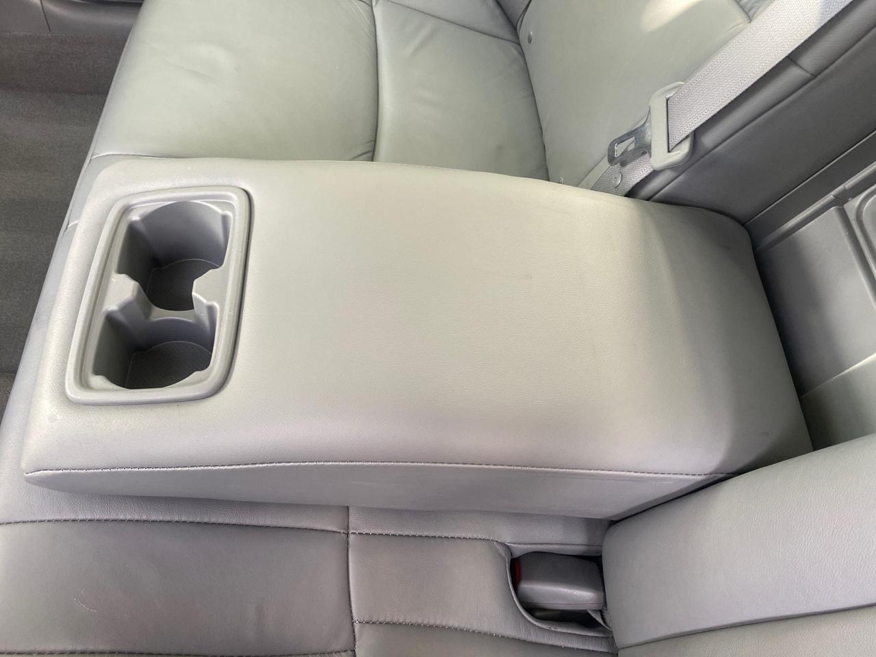 2009 Toyota Avalon XLS LOW MILES 38,036 1 OWNER Pompano Beach FL