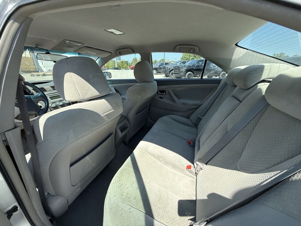2009 Toyota Camry Base CE Crestwood KY