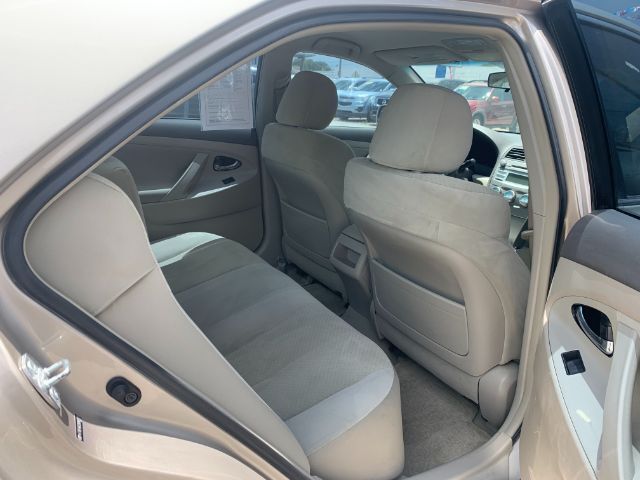 2009 Toyota Camry LE 5-Spd AT Bradenton FL