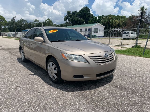 2009 Toyota Camry LE 5-Spd AT Bradenton FL