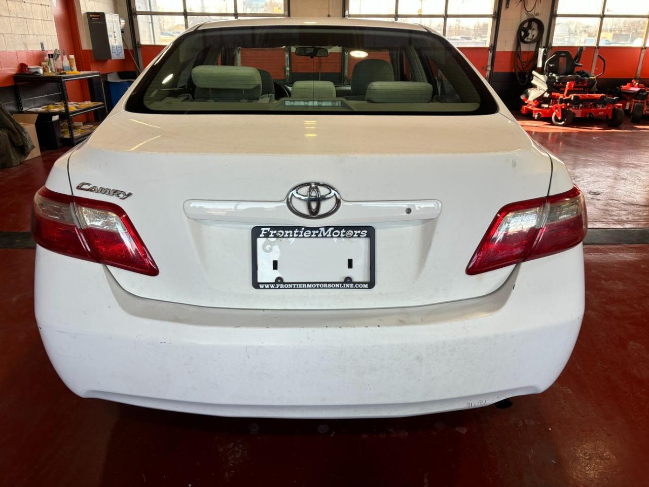 2009 Toyota Camry LE Franklin OH
