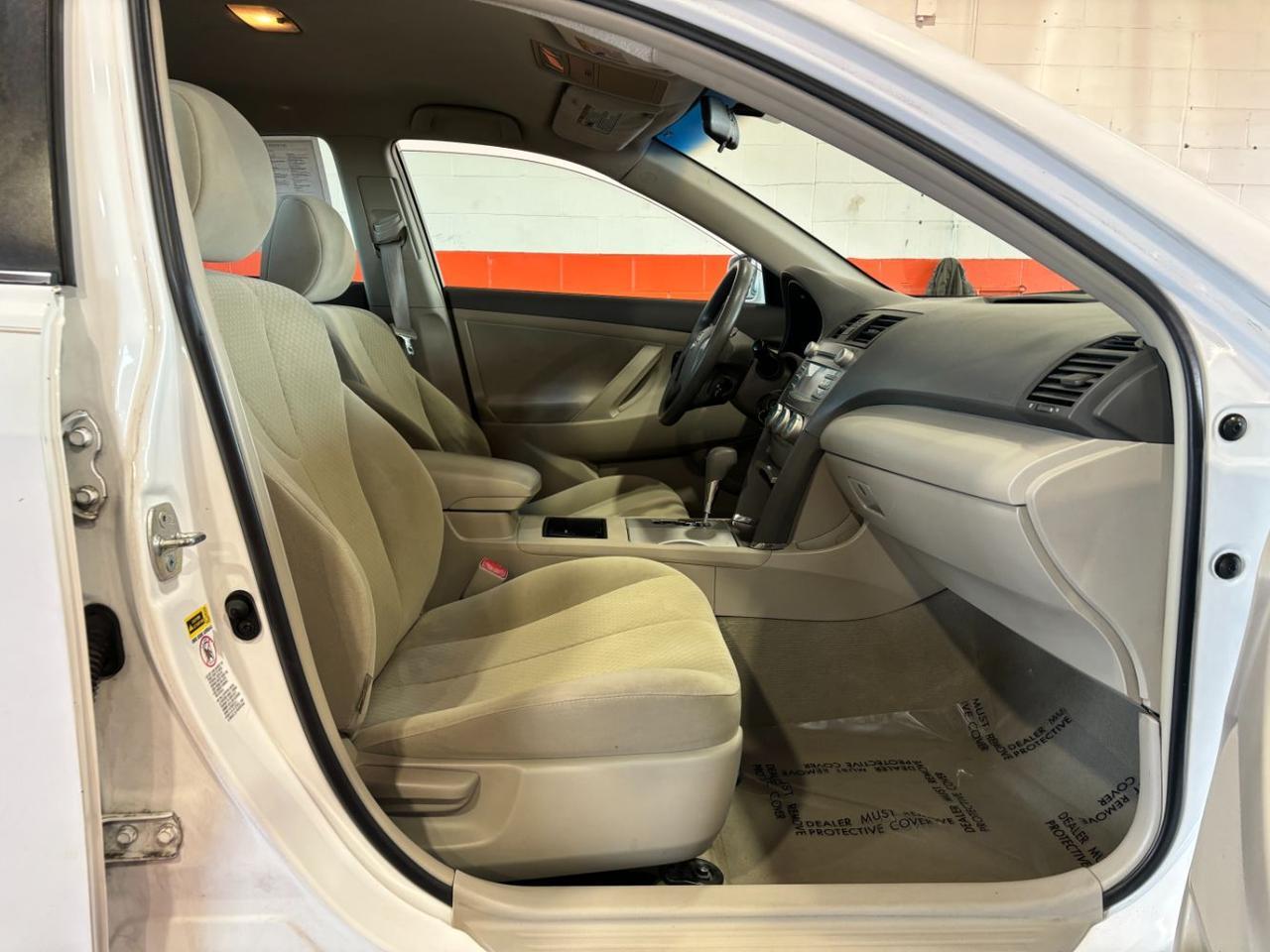 2009 Toyota Camry LE Franklin OH