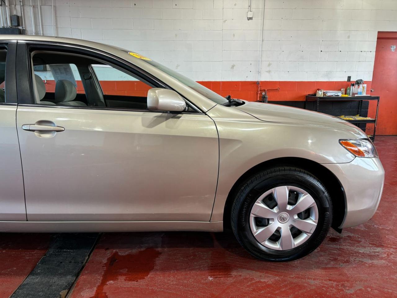 2009 Toyota Camry LE Franklin OH