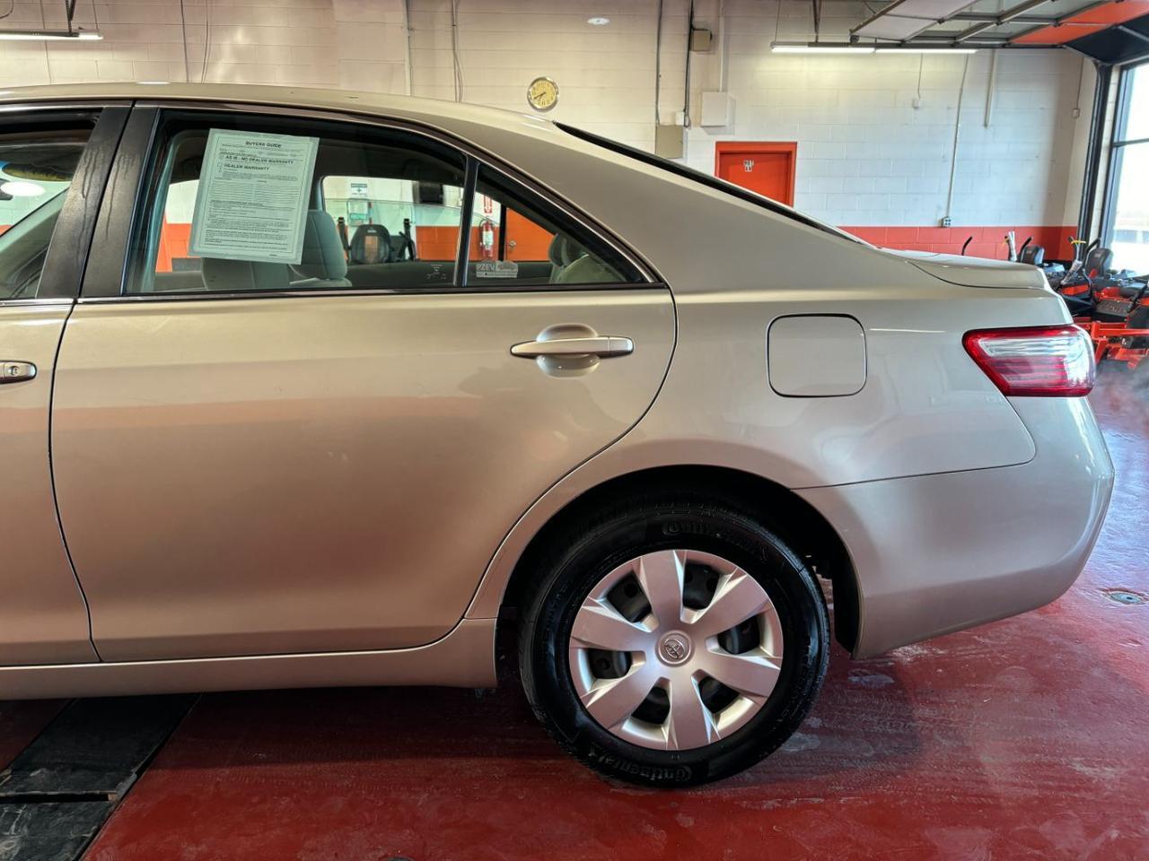 2009 Toyota Camry LE Franklin OH